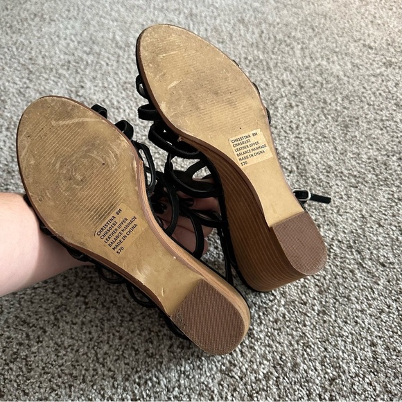 STEVE MADDEN 8 Christina Black Suede Strappy Wedge Sandals R $99 - Picture 10 of 11